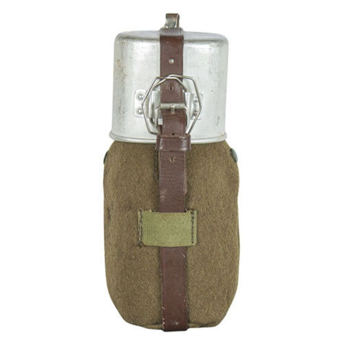 ROMANIAN ALUMINUM CANTEEN W/FELT COVER