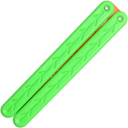 Master tricks with the Neptune Carrot Butterfly Trainer made of durable plastic. Ideal for honing skills without the risk of injury.