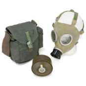 Polish MC-1 Gas Mask with Carry Bag & Filter-Size 2 (116-126)